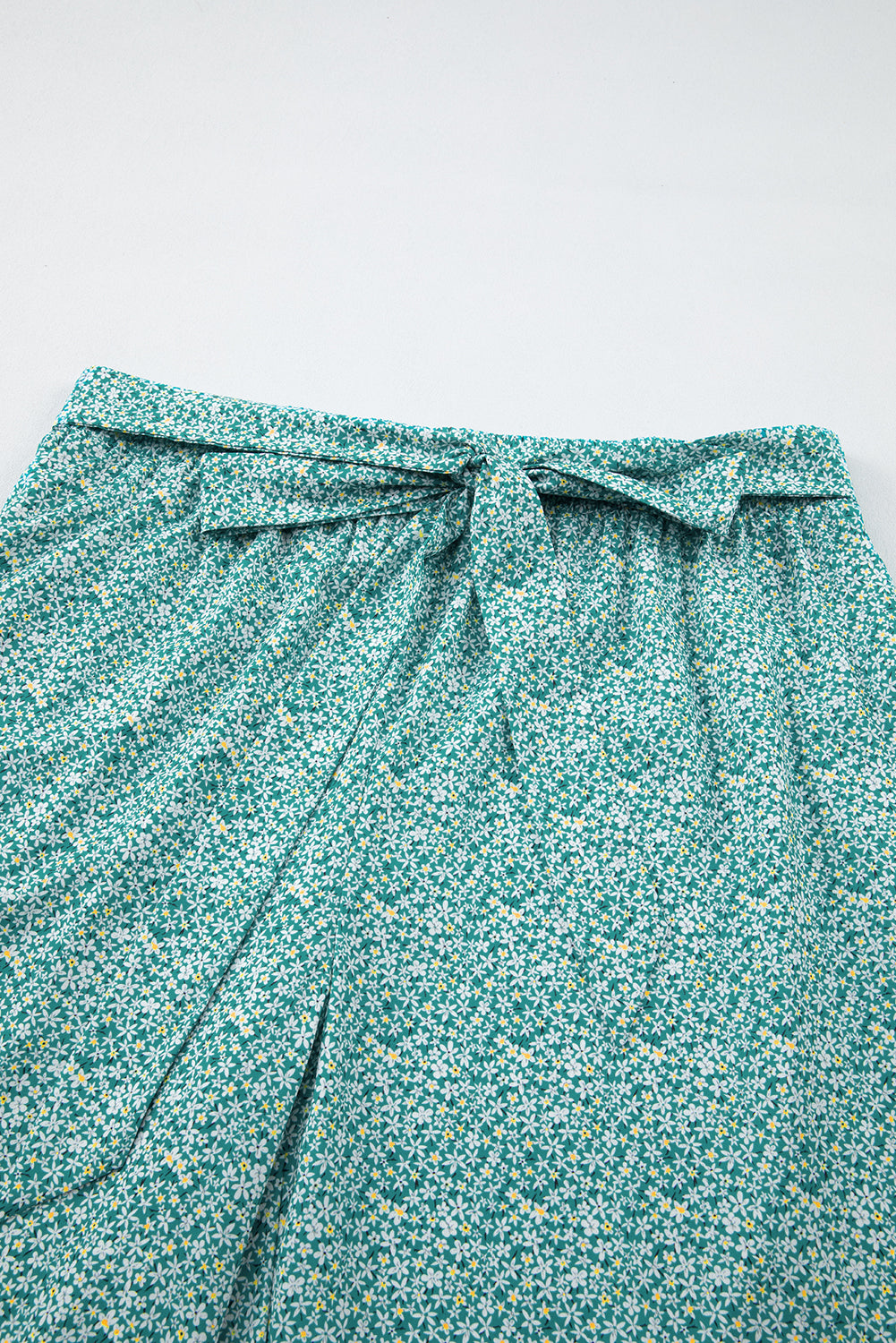 Green Plus Size Floral Wide Leg Pants