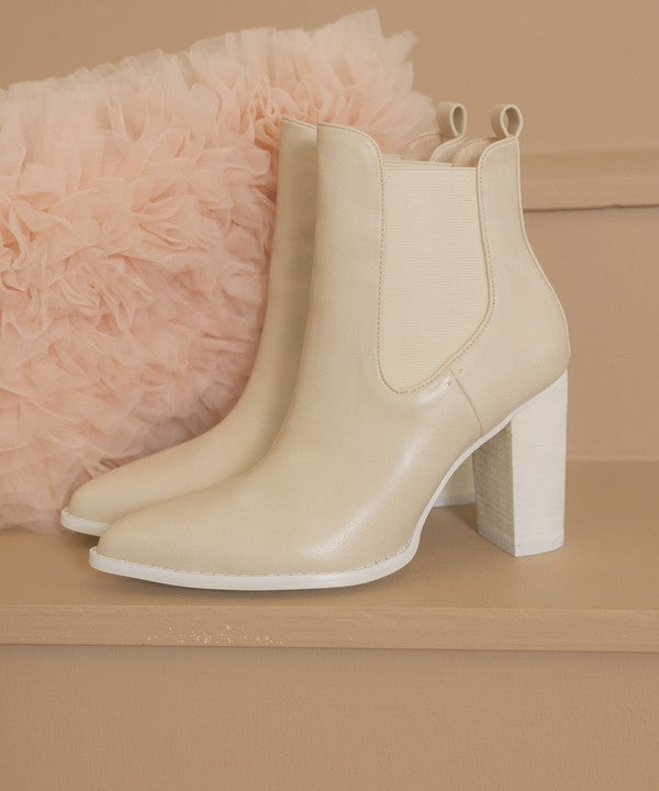 Esmee Soft Ankle Boot