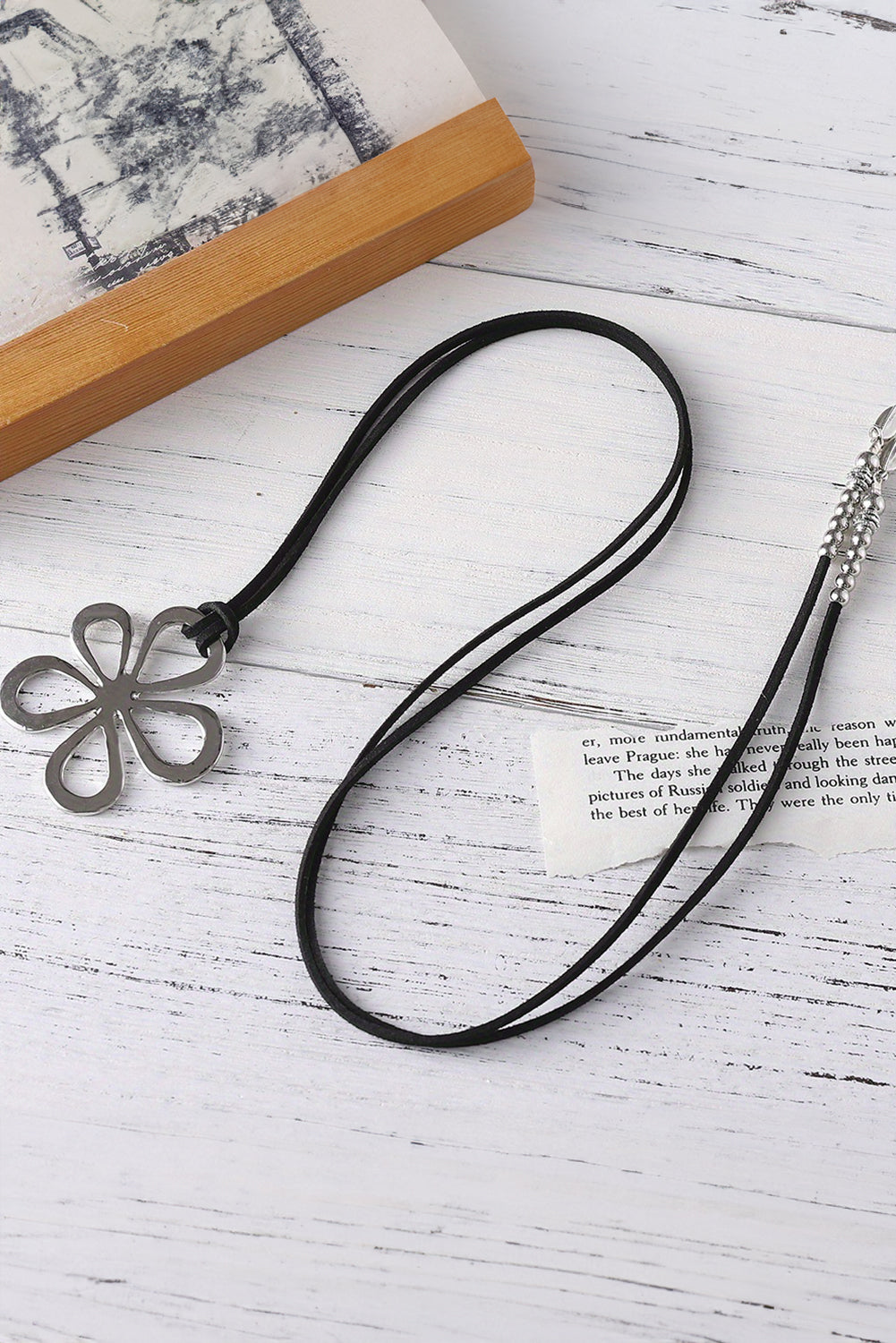 Silver Hollow Out Floral Leather Rope Necklace