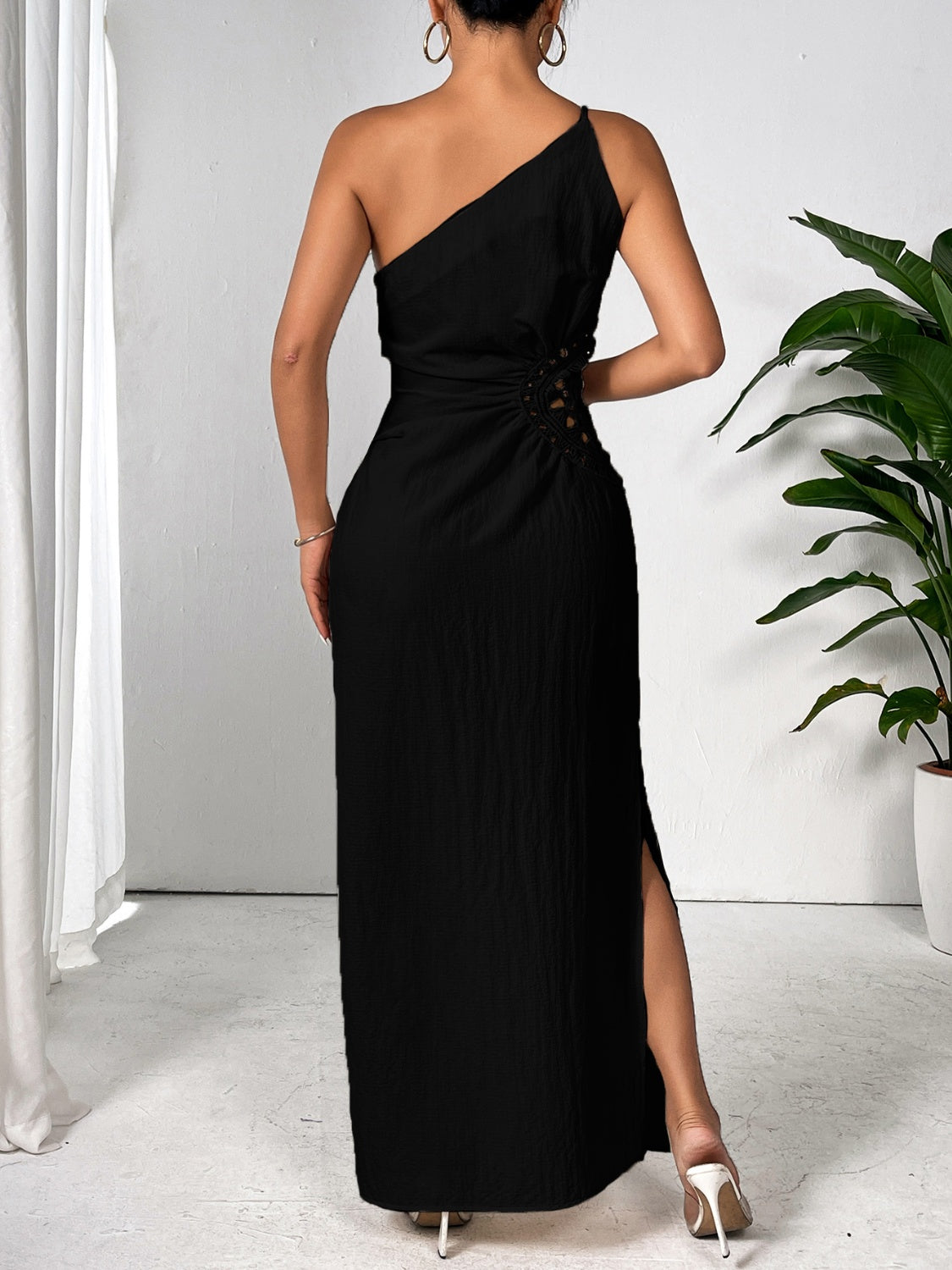 One Shoulder Elegant Maxi Dress