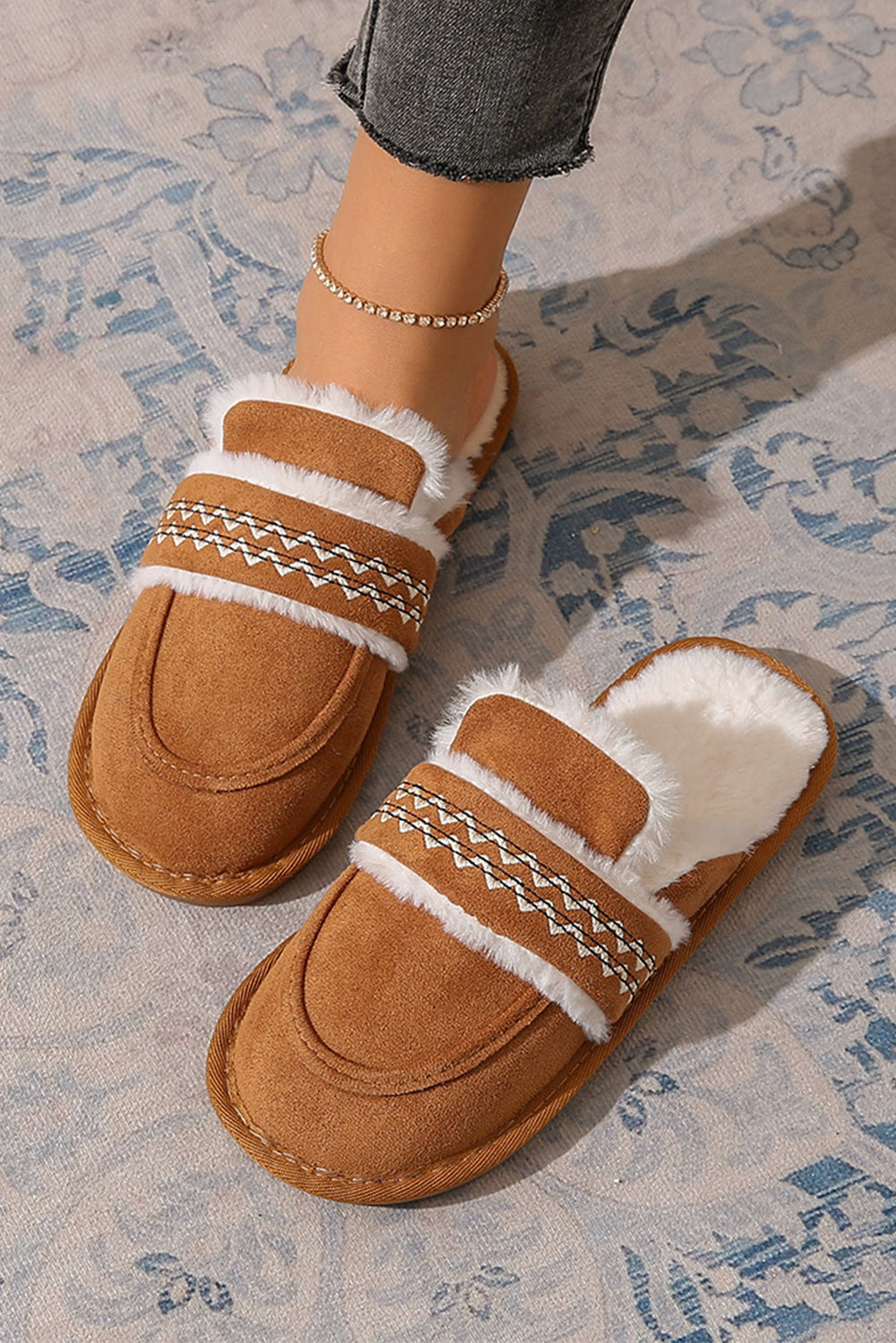 Gray Suede Wavy Striped Plush Lined Slippers