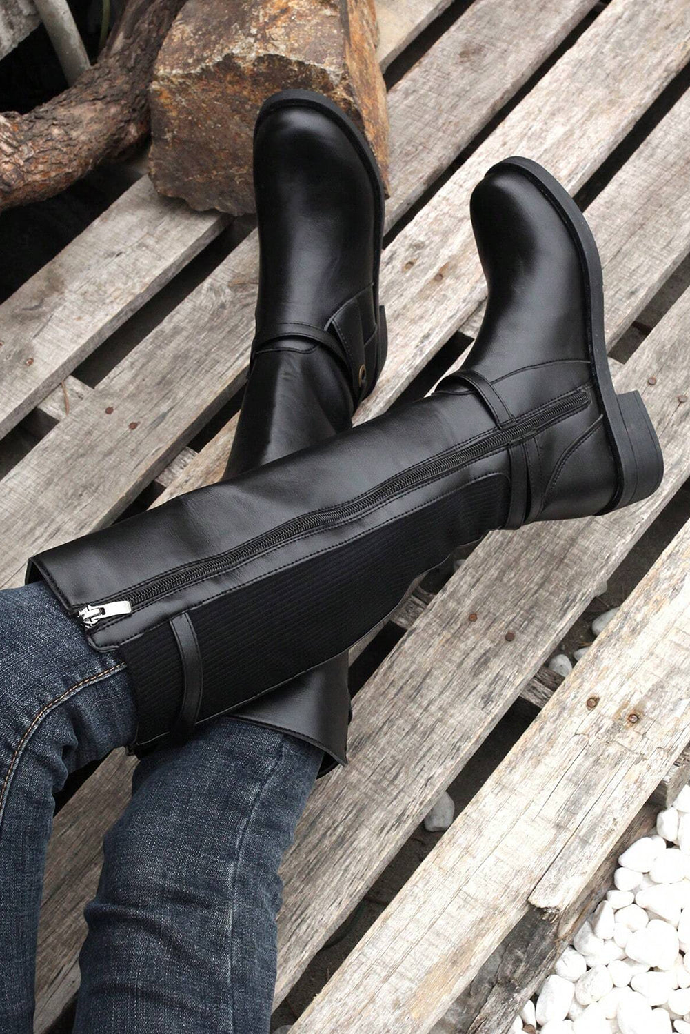 Black Side Zipper Knee High Boots