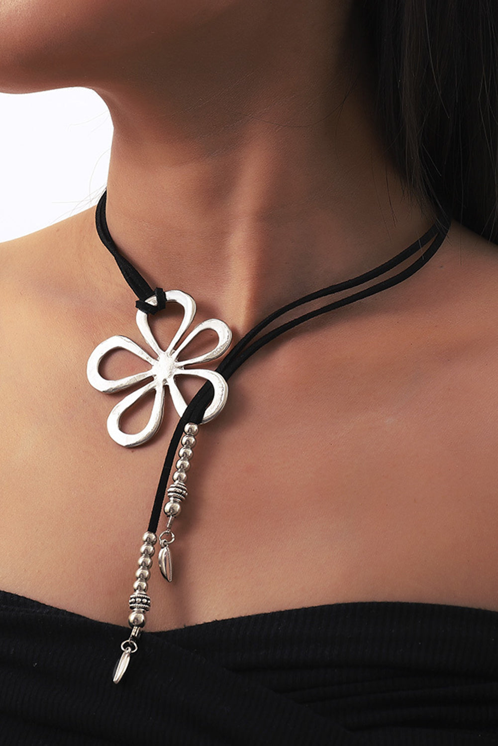 Silver Hollow Out Floral Leather Rope Necklace