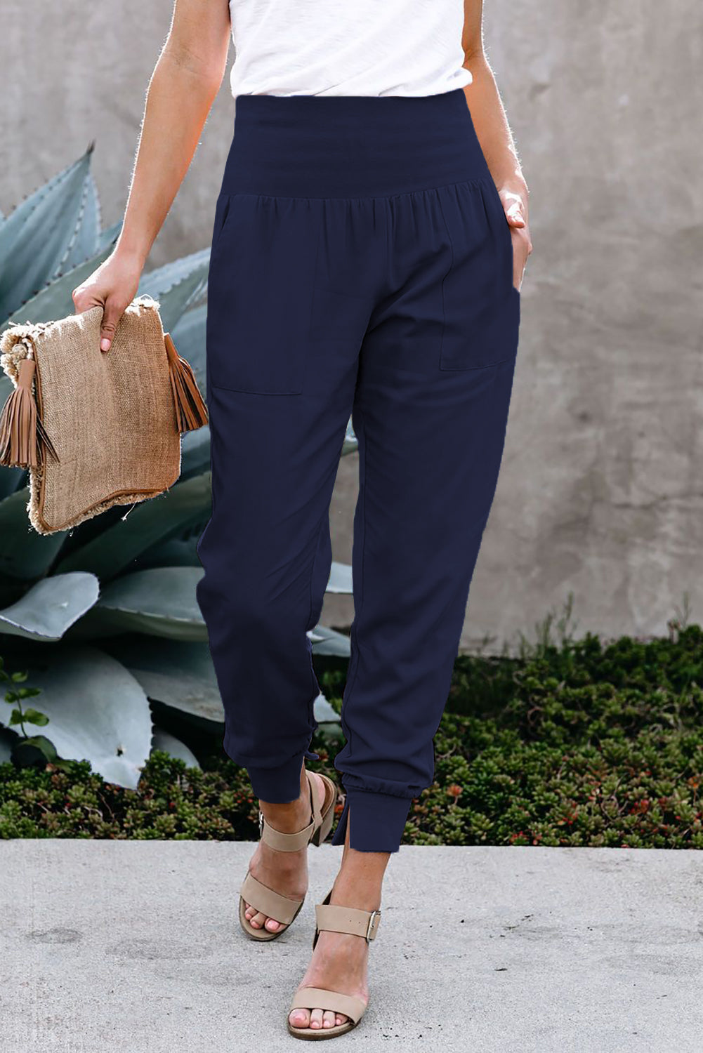 Blue Pocketed Casual Jogger Pants