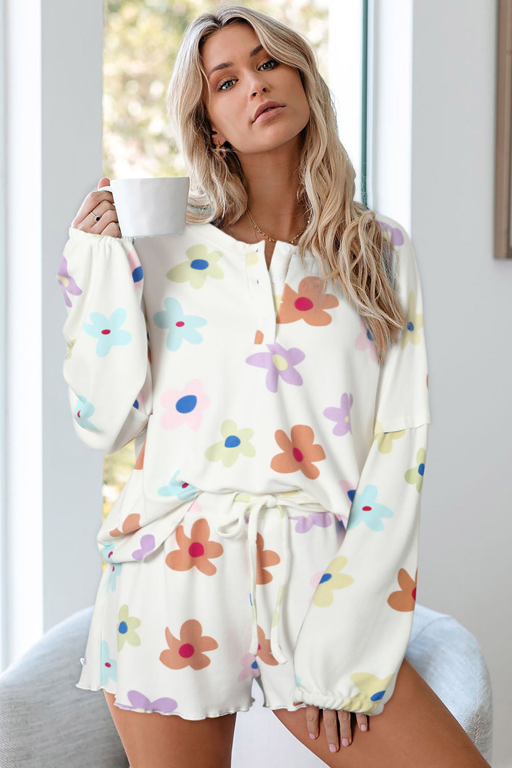 Cozy White Floral Loungewear Shorts Set