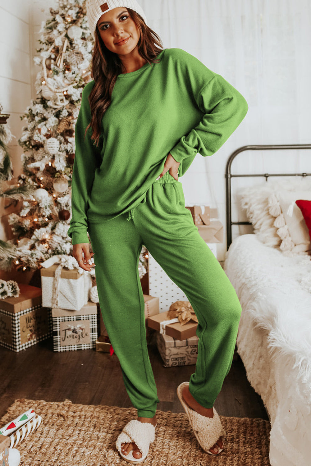 Long Sleeve Pullover Loungewear Set (Curvy Sizes)