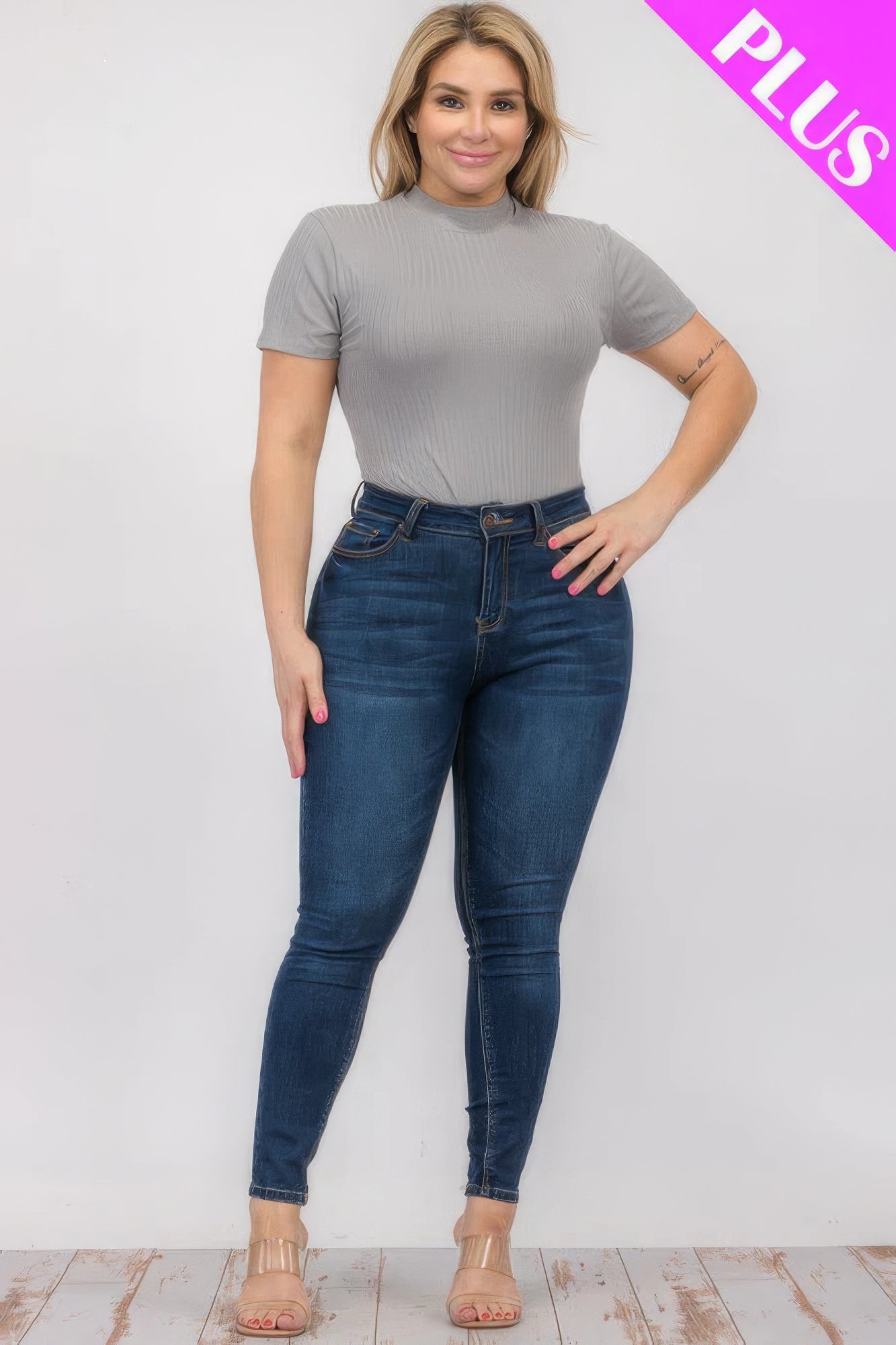 Plus Size Short Sleeve Bodysuit