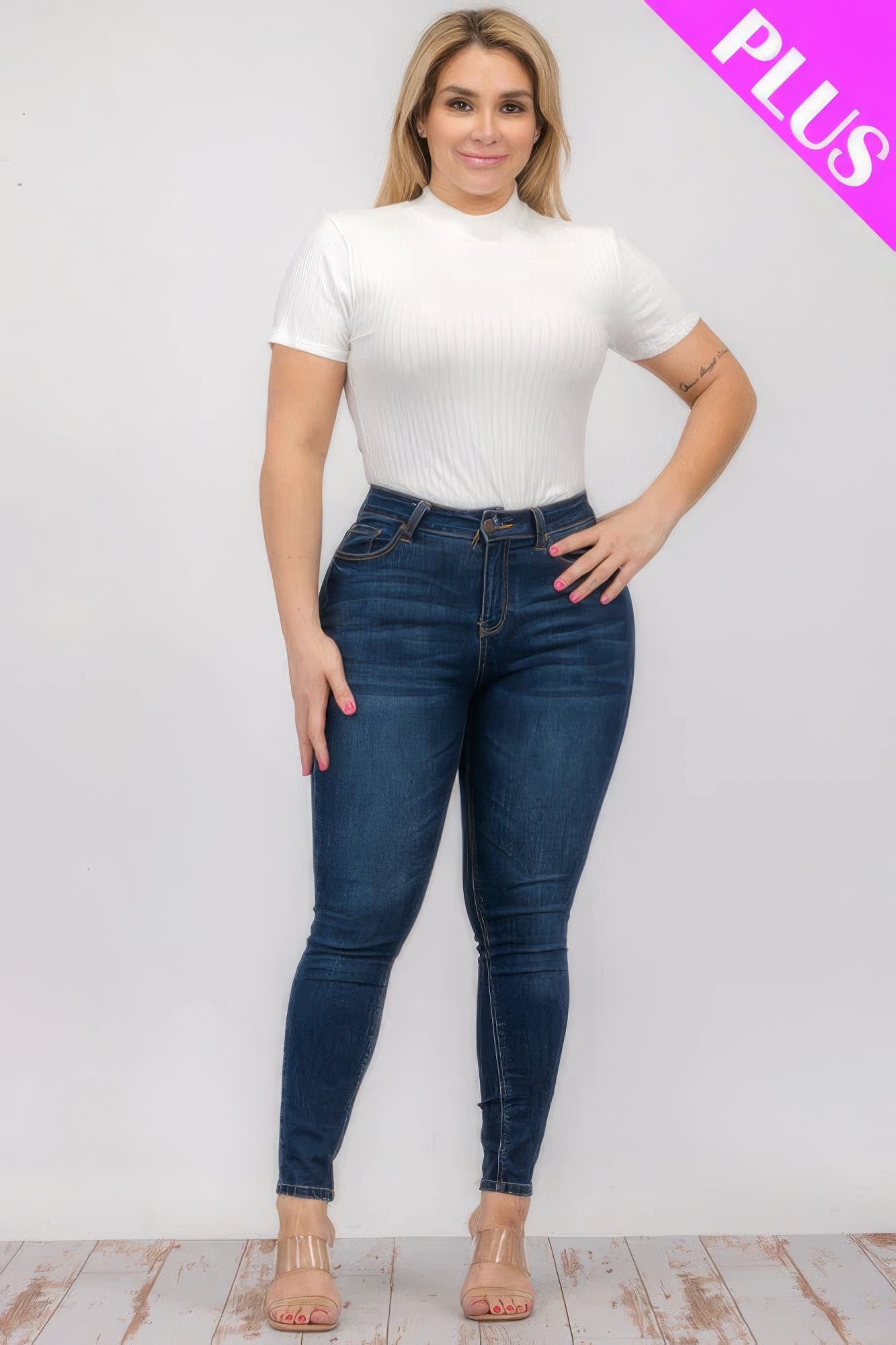 Plus Size Short Sleeve Bodysuit