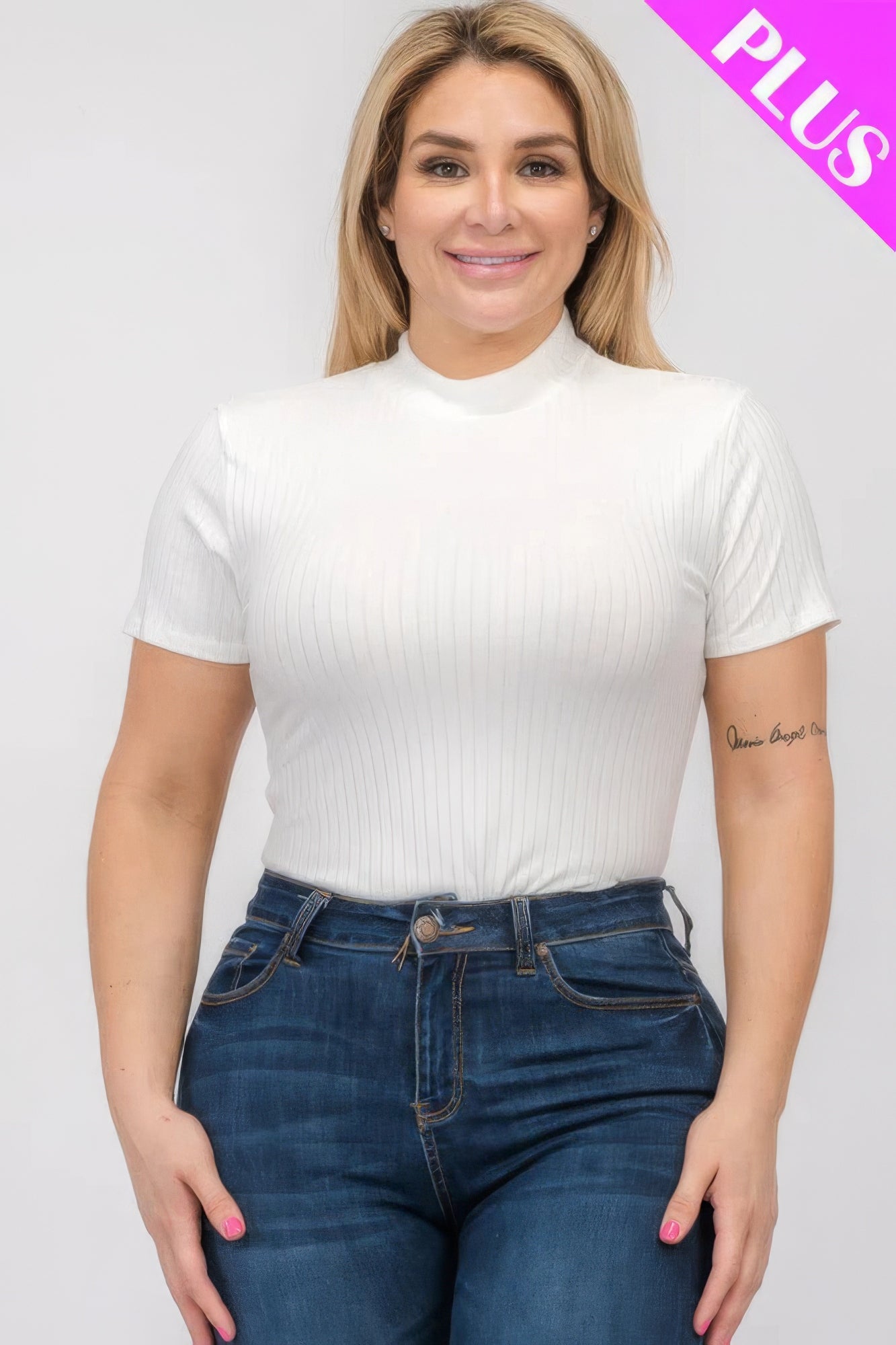 Plus Size Short Sleeve Bodysuit