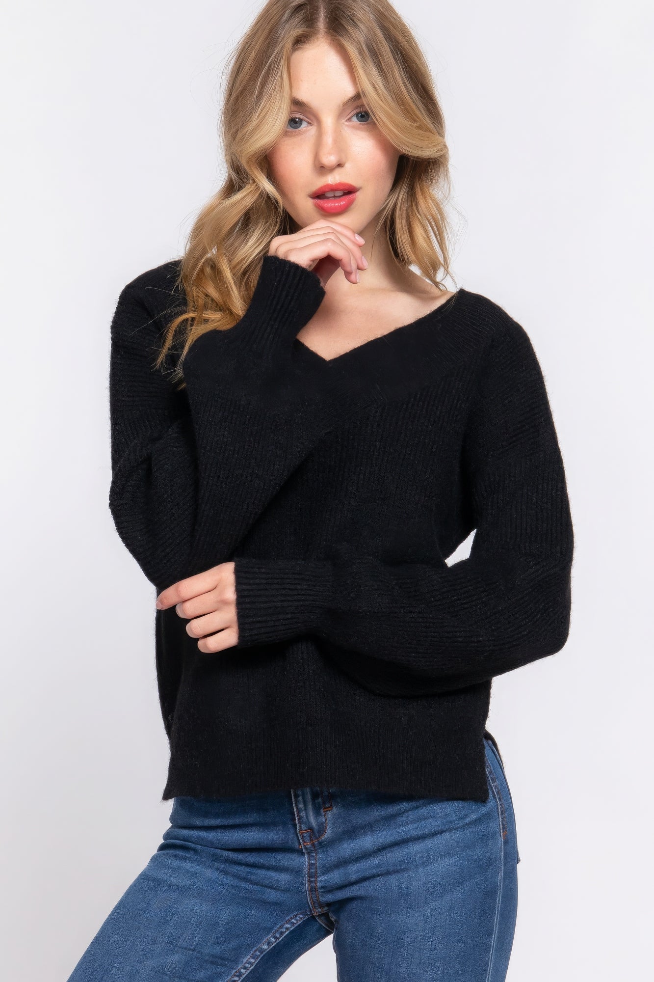 Long Slv V-neck Sweater