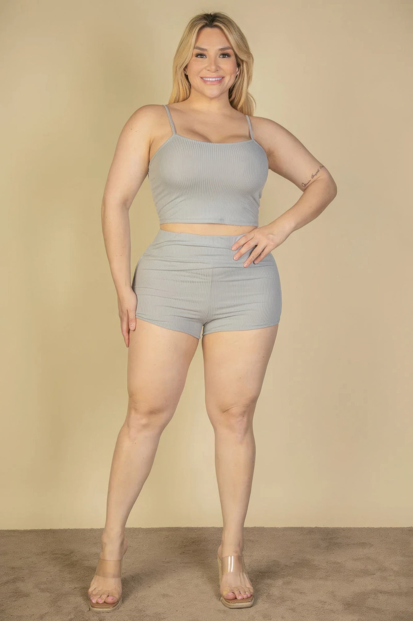 Plus Size Ribbed Crop Top & Ruched Shorts Set