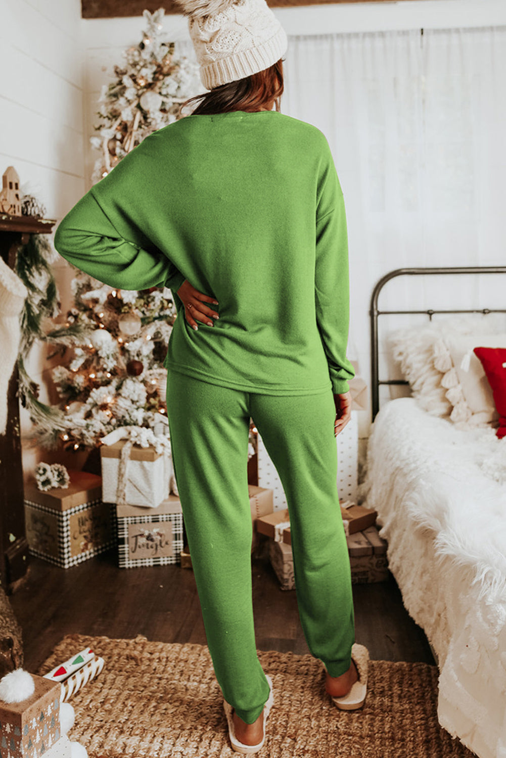 Long Sleeve Pullover Loungewear Set (Curvy Sizes)