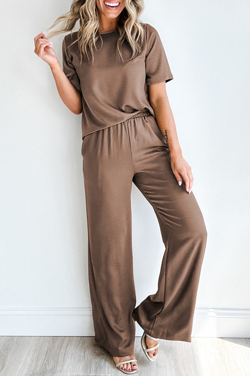 Solid Color T Shirt & Wide Leg Pants Set