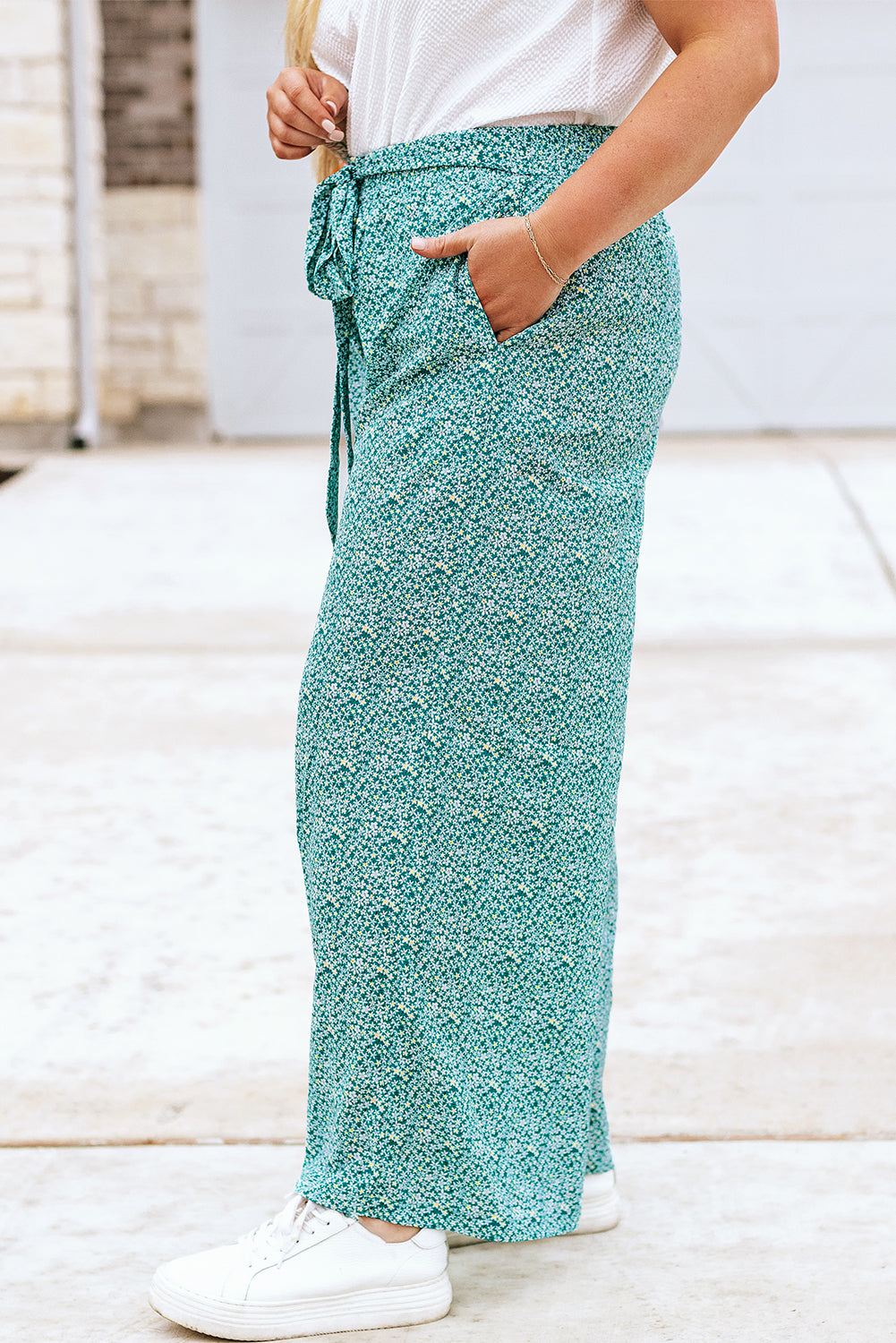 Green Plus Size Floral Wide Leg Pants